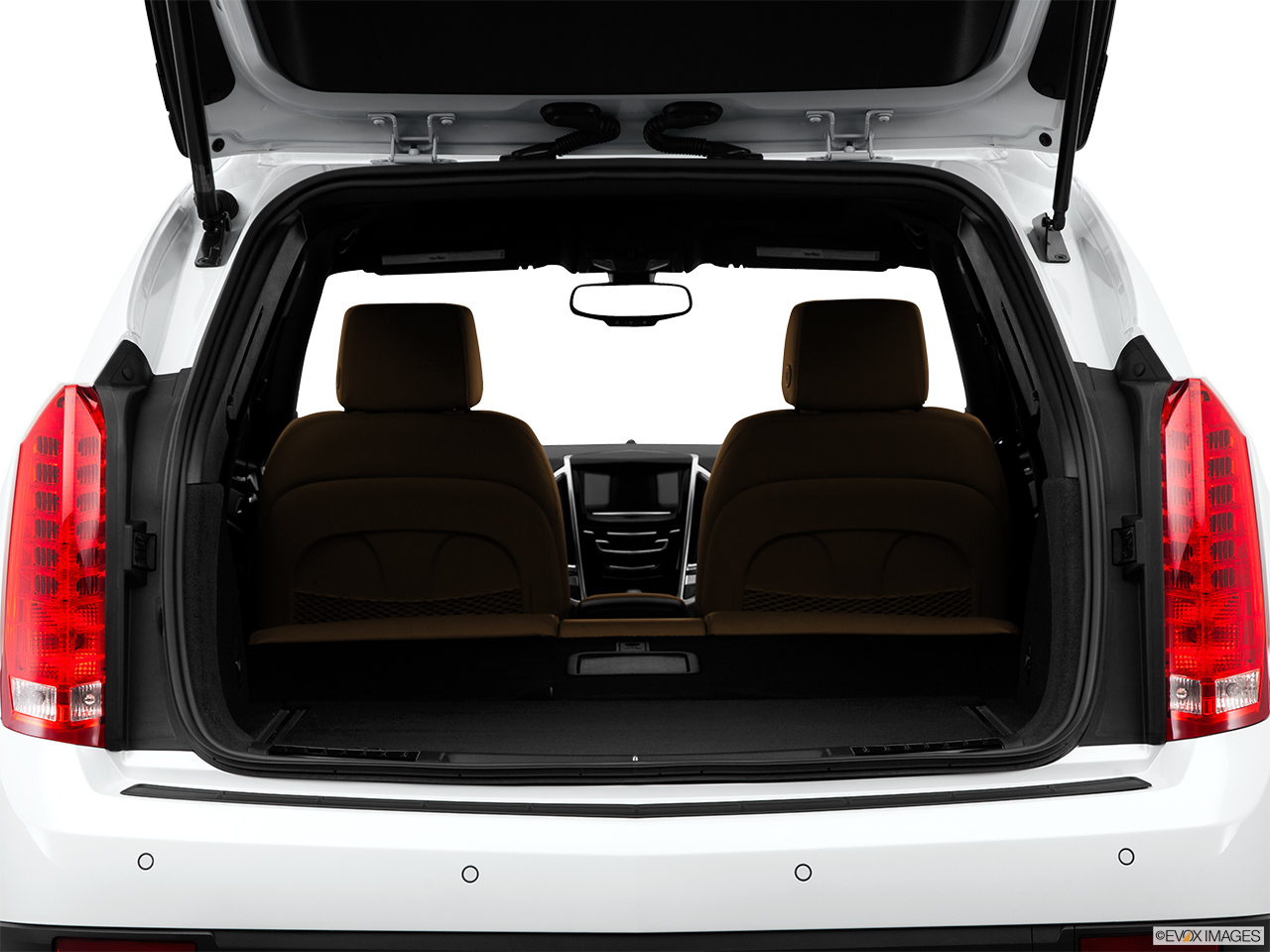 2014 Cadillac SRX Luxury Hatchback & SUV rear angle. 