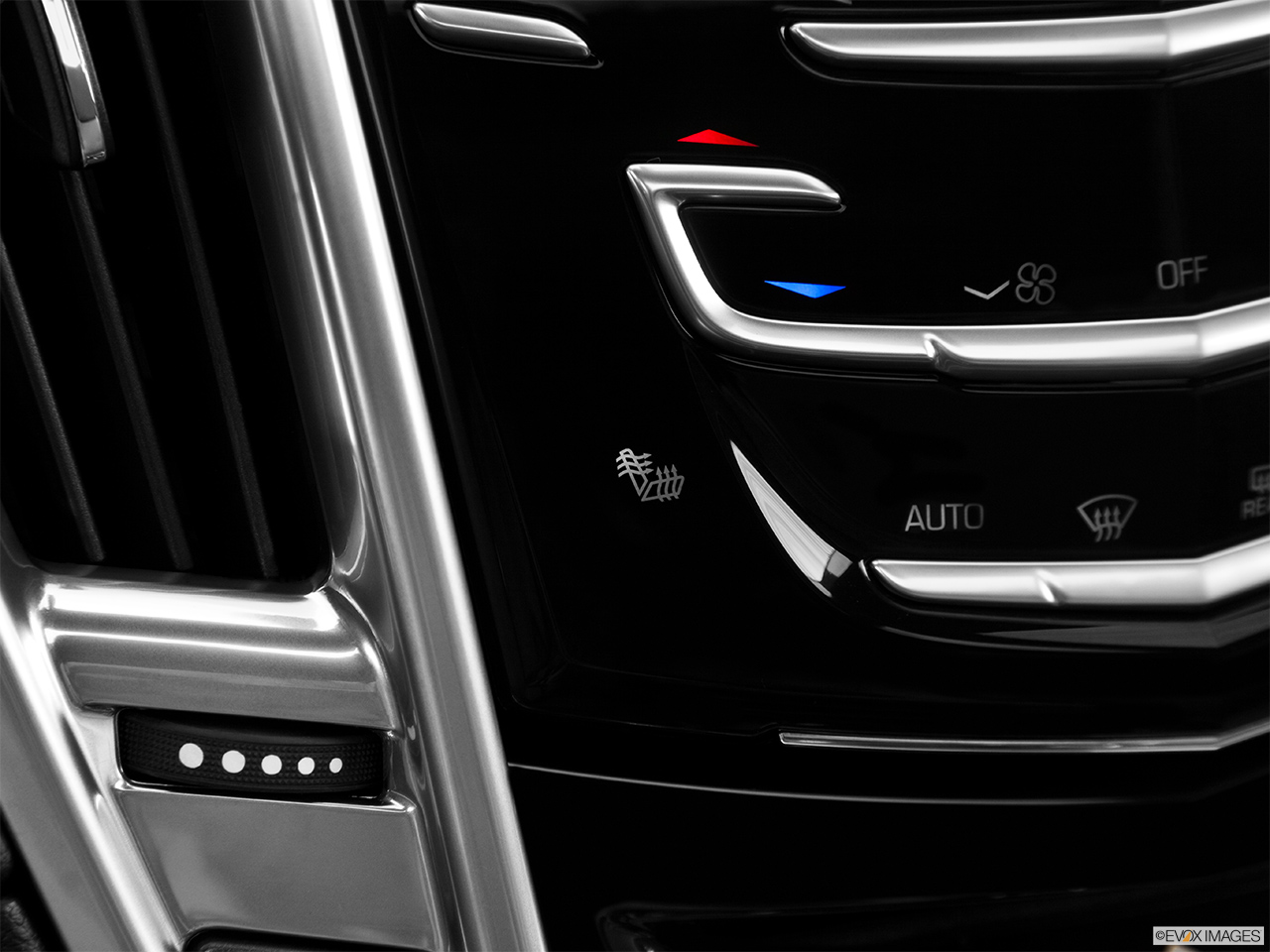 2014 Cadillac SRX Luxury Heated Seats Control 