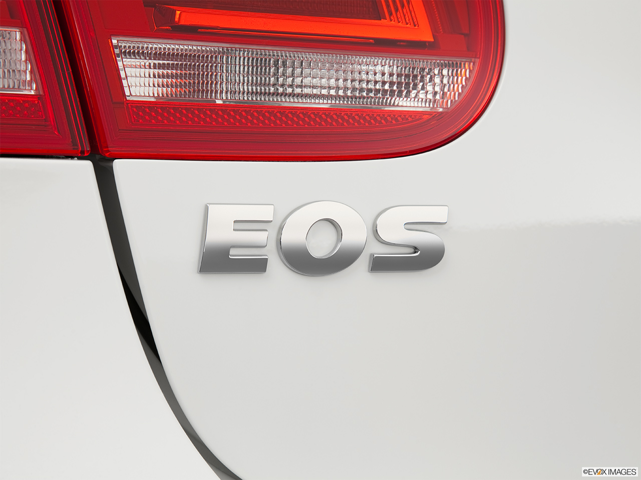 2014 Volkswagen Eos Komfort Rear model badge/emblem 