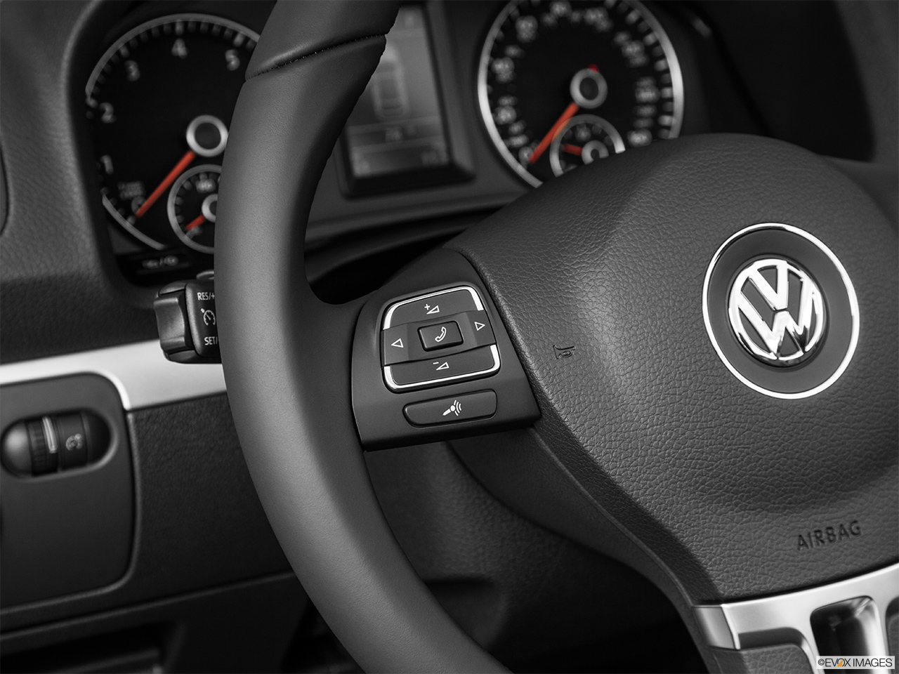 2014 Volkswagen Eos Komfort Steering Wheel Controls (Left Side) 