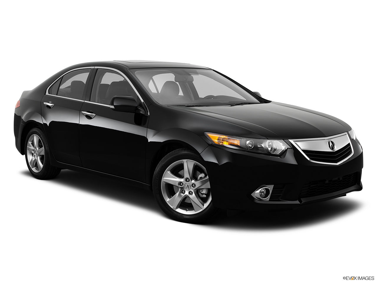 2014 Acura TSX 5-speed Automatic Front passenger 3/4 w/ wheels turned. 