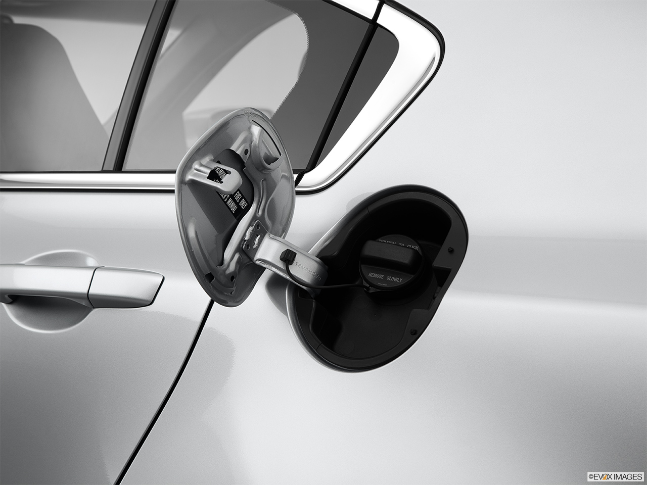 2014 Acura TL Special Edition Gas cap open. 