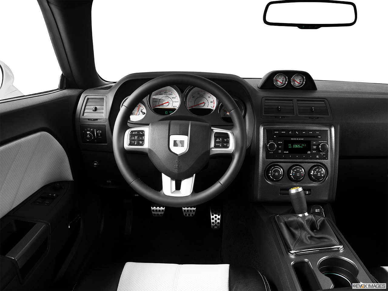 2014 Saleen 570 Challenger Label 570 Black Label Steering wheel/Center Console. 