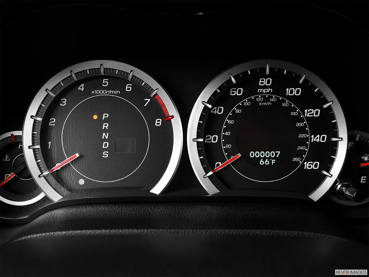 2014 Acura TSX Sport Wagon Base Speedometer/tachometer. 