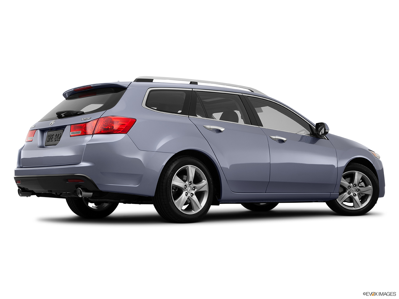 2014 Acura TSX Sport Wagon Base Low/wide rear 5/8. 