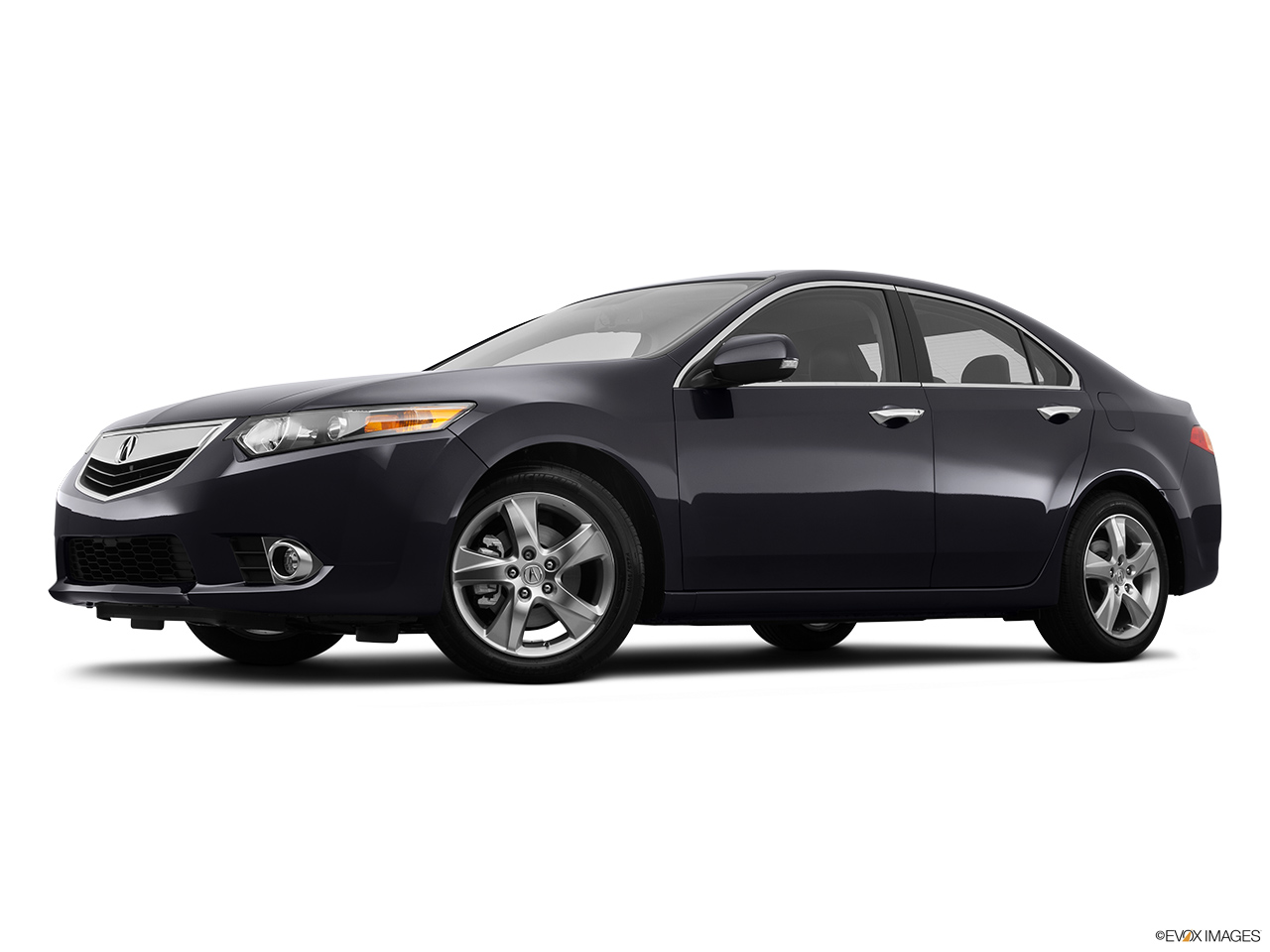 2014 Acura TSX 5-Speed Automatic Low/wide front 5/8. 