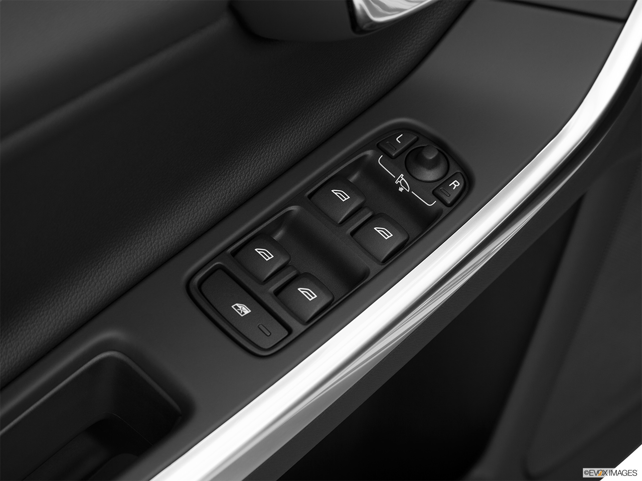 2015 Volvo V60 Premier Plus Driver's side inside window controls. 