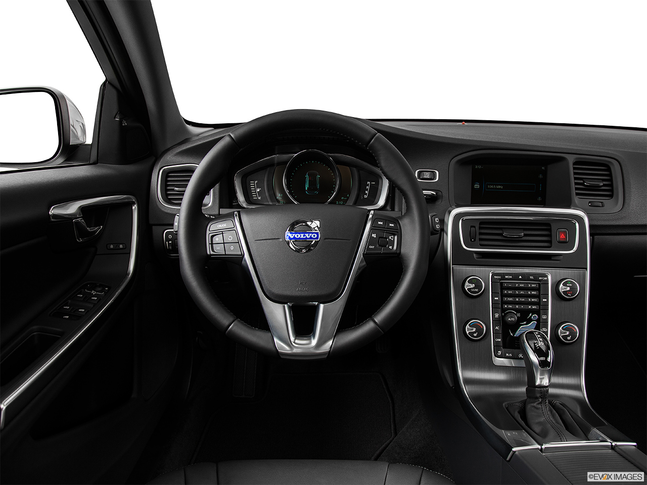 2015 Volvo V60 Premier Plus Steering wheel/Center Console. 