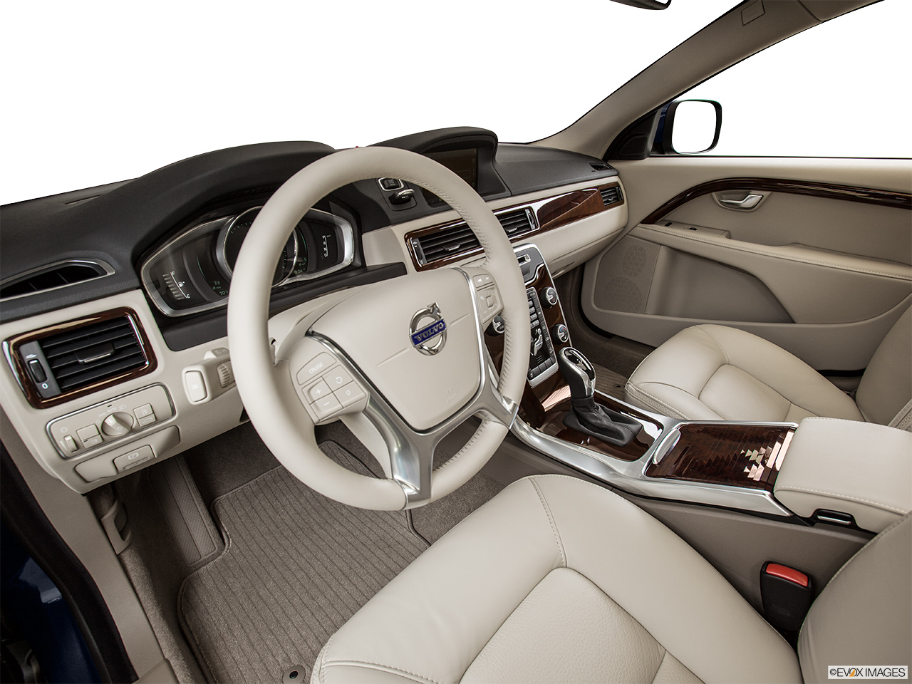2015 Volvo XC70 Premier Plus Interior Hero (driver's side). 