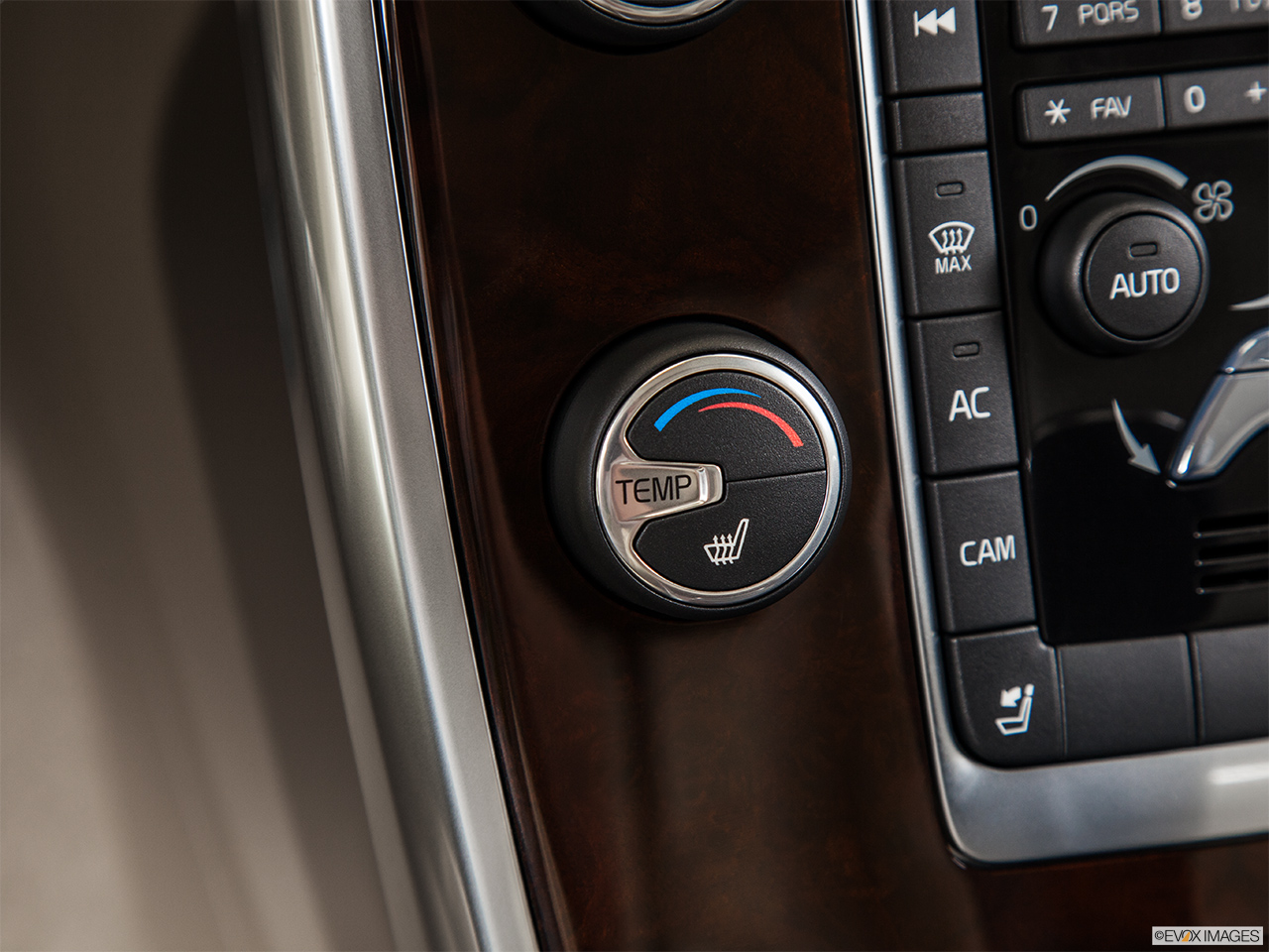 2015 Volvo XC70 Premier Plus Heated Seats Control 