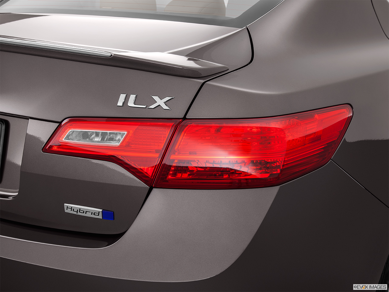 2014 Acura ILX Hybrid Base Passenger Side Taillight. 