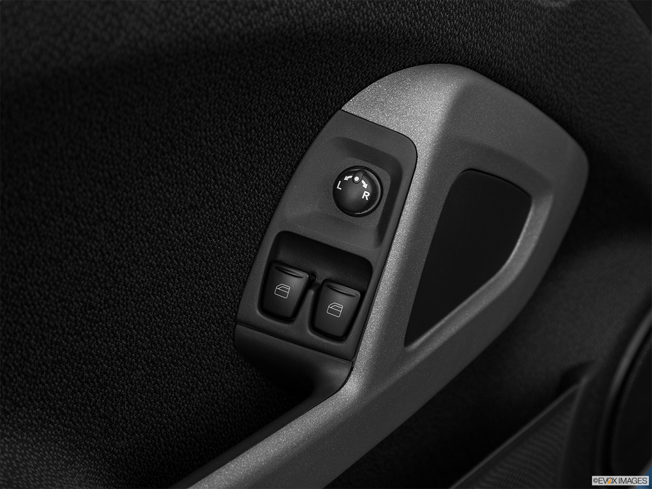 2014 Smart Fortwo Electric Drive Base Driver's side inside window controls. 