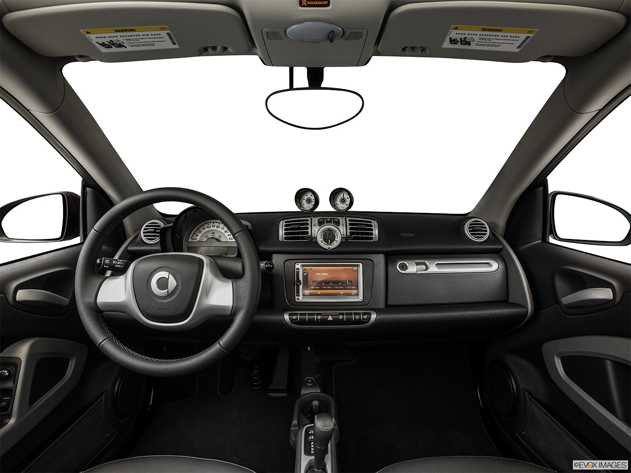 2014 Smart Fortwo Electric Drive Base Centered wide dash shot 