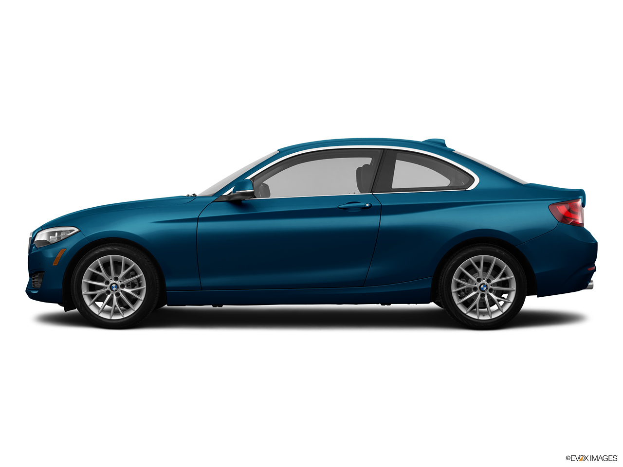 2024 BMW 2-series   Side