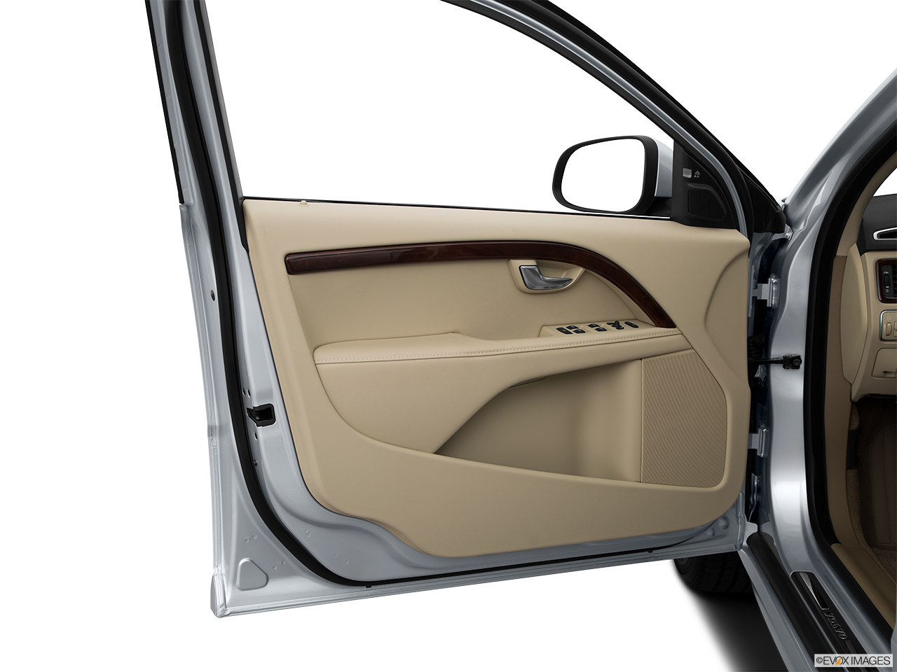 2015 Volvo S80 T5 Drive-E FWD Inside of driver's side open door, window open. 