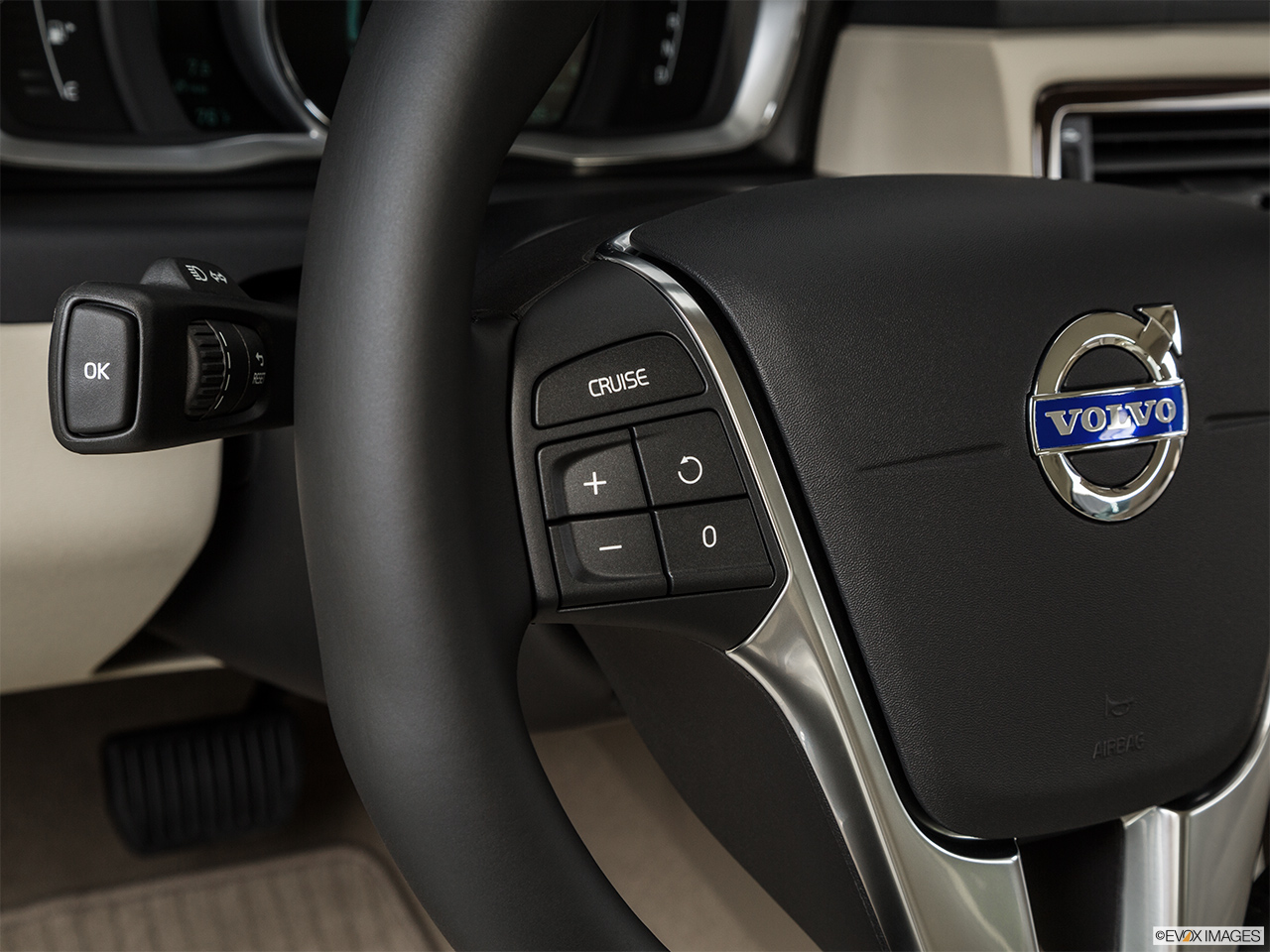 2015 Volvo S80 T5 Drive-E FWD Steering Wheel Controls (Left Side) 