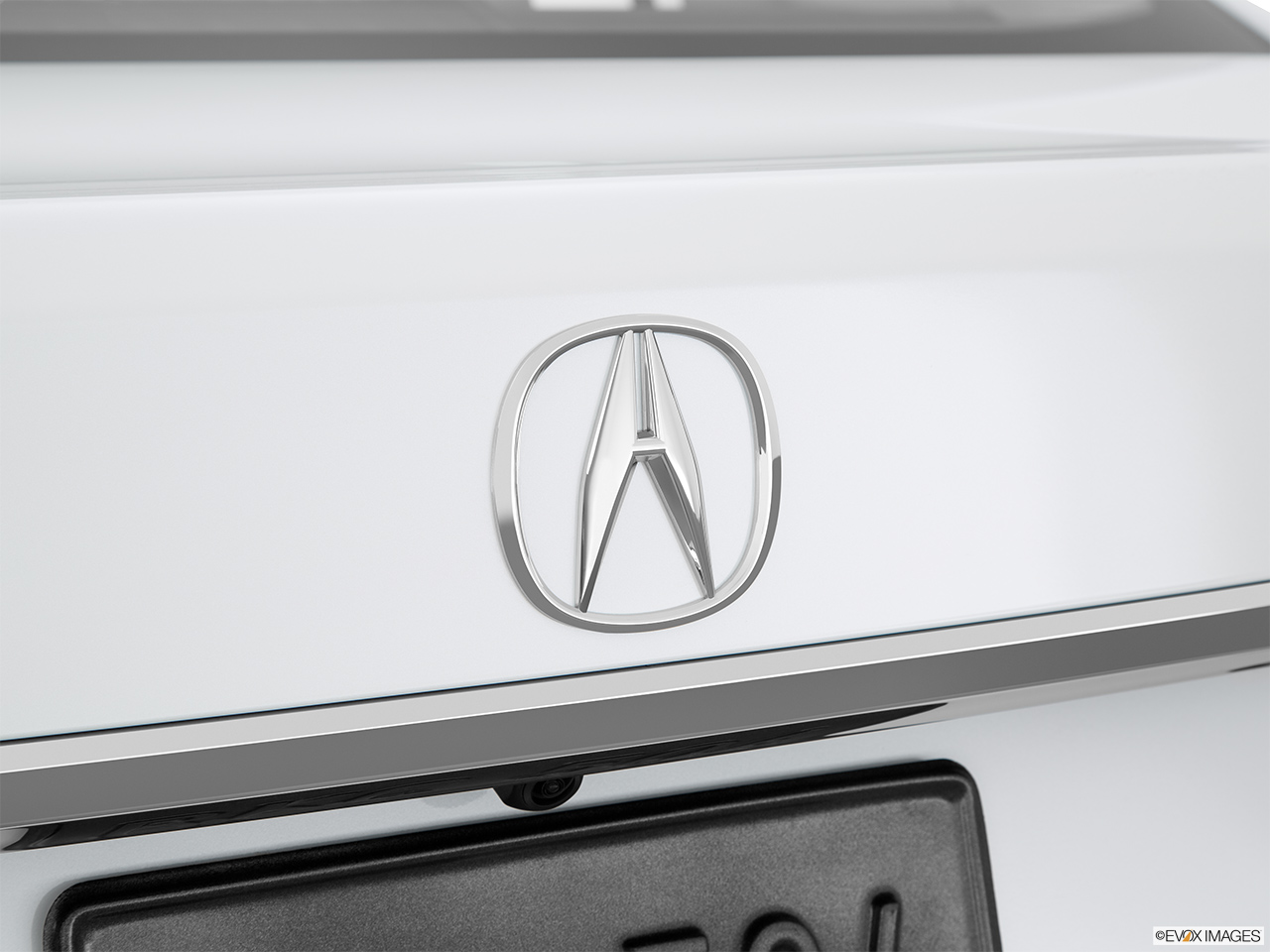 2015 Acura RLX Base Rear manufacture badge/emblem 