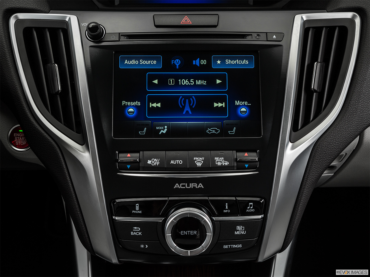 2015 Acura TLX 3.5 V-6 9-AT P-AWS Closeup of radio head unit 