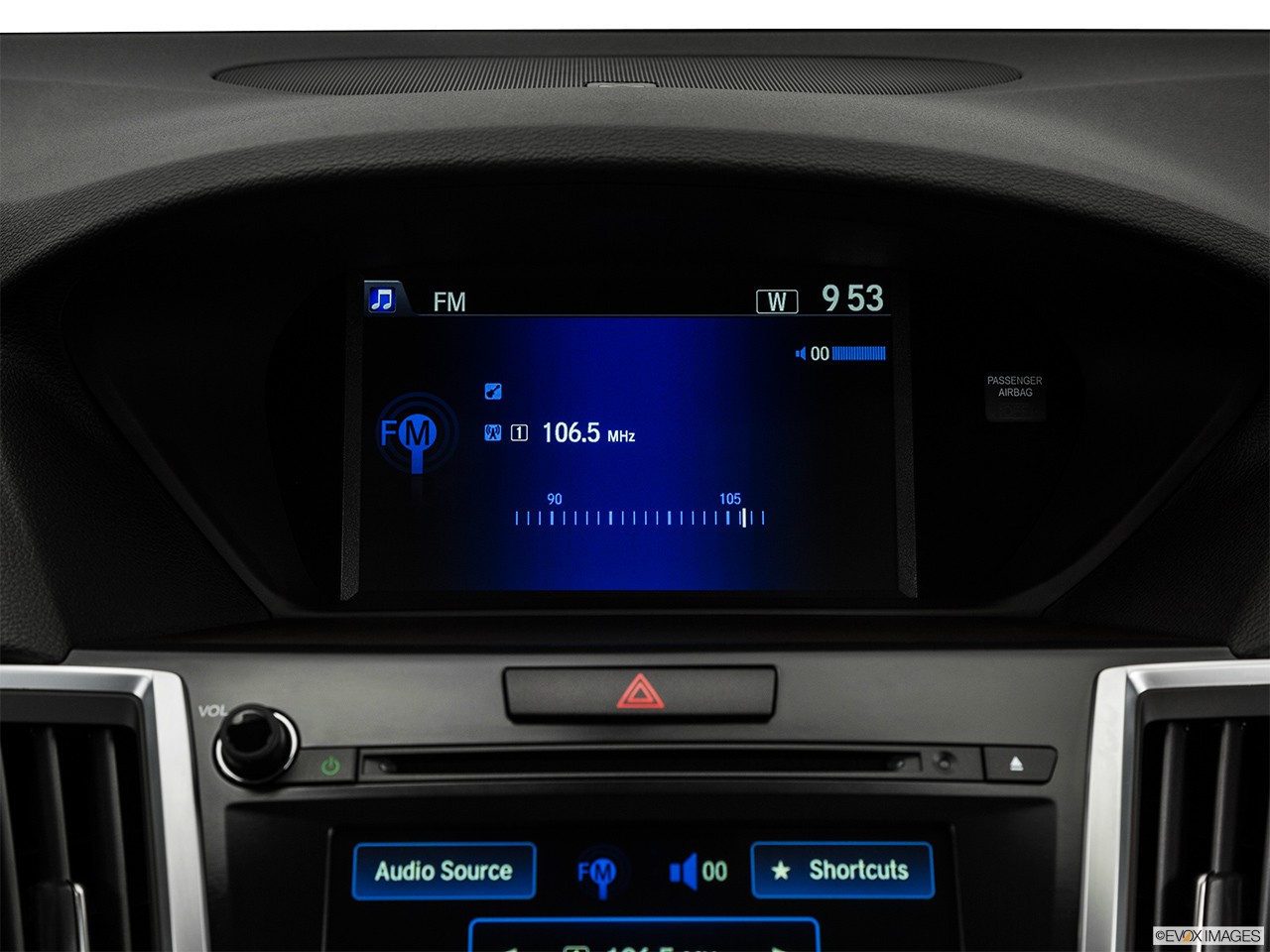 2016 Acura TLX 3.5 V-6 9-AT P-AWS Interior Bonus Shots (no set spec) 